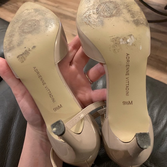 Adrienne Vittadini nude pumps, size 9.5 - Picture 6 of 7